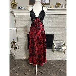 Vtg Y2K Gothic In Bloom By Jonquil Red & Black Floral Satin Feel Nightgown Sz S